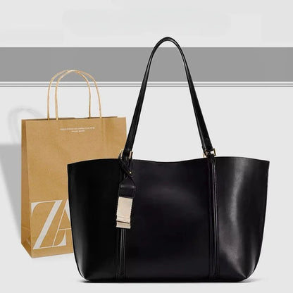 Minimalist Hasp Shoulder Tote
